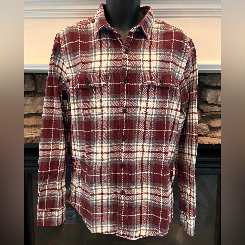 American Eagle Mens Flannel Medium